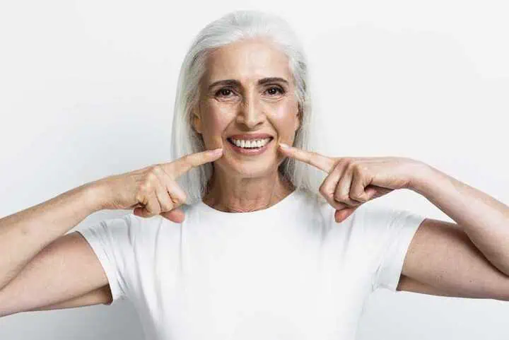 Types of Dental Bridges Available in Crossville: A Complete Guide background image